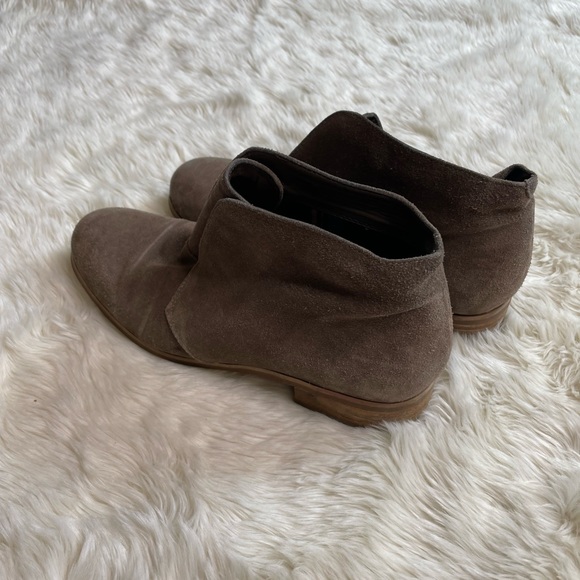 Blondo Taupe Verona Suede Waterproof Booties 8.5M - Picture 4 of 9